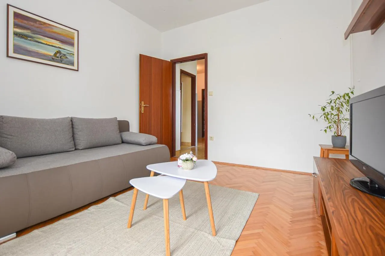 Apartments Kate باغ كرواتيا